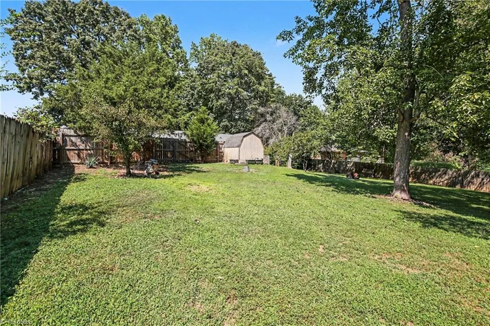 3932 Yokley Street Winston-Salem, NC 27107