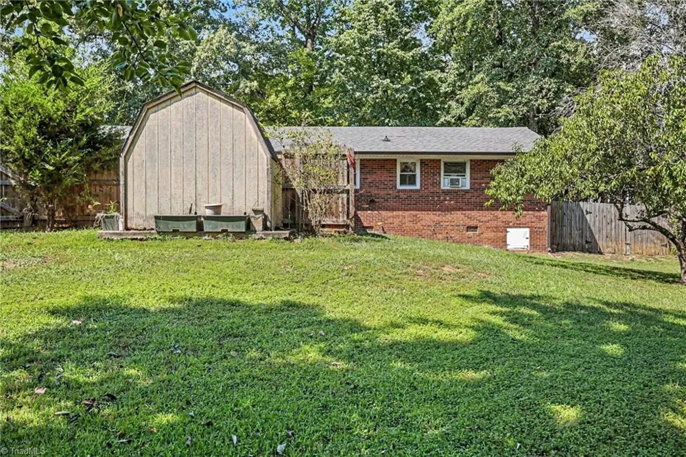 3932 Yokley Street Winston-Salem, NC 27107