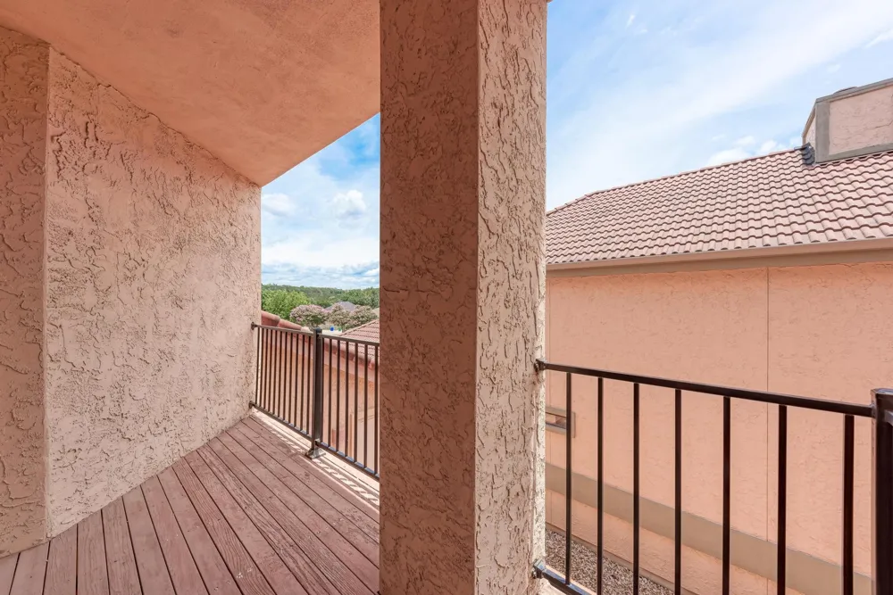 583 Rupen Drive Lakeway, TX 78734
