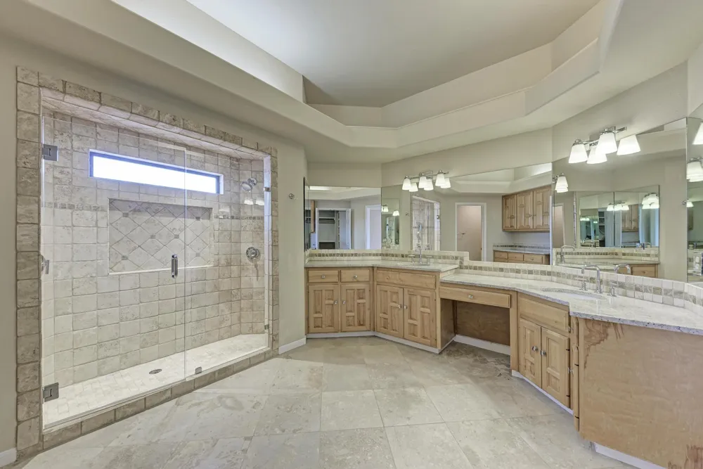 583 Rupen Drive Lakeway, TX 78734