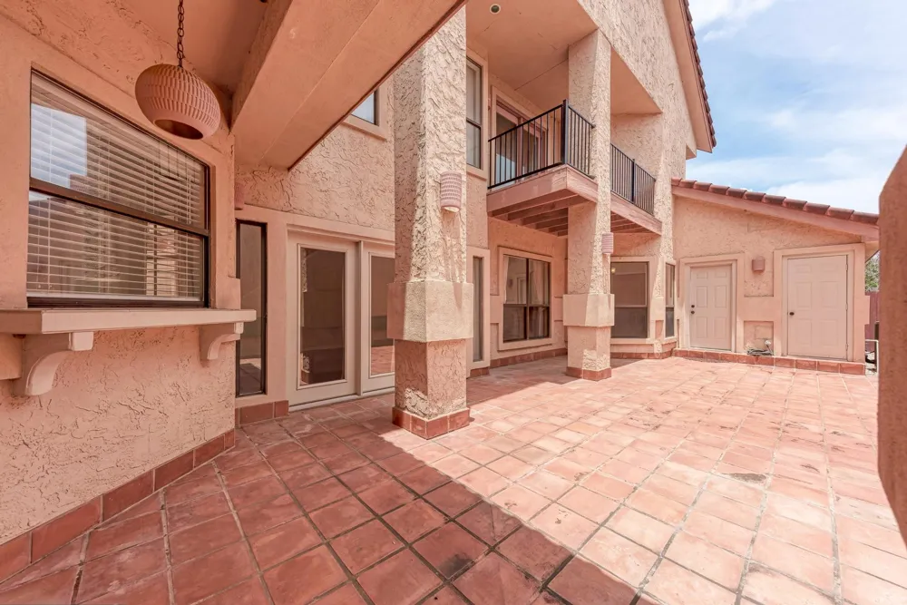 583 Rupen Drive Lakeway, TX 78734