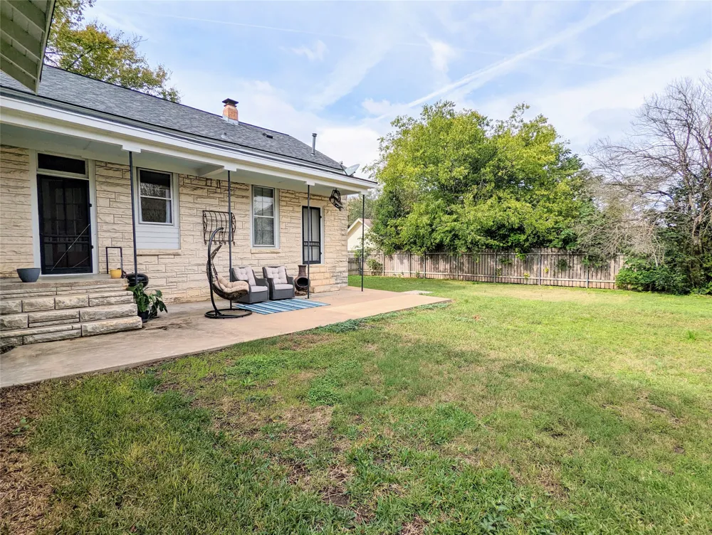 515 E 8th Street Georgetown, TX 78626