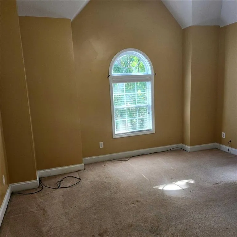 635 Syreeta Lane Atlanta, GA 30349