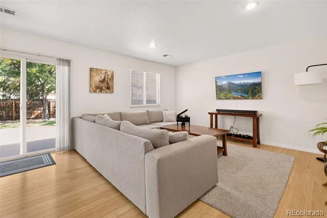 4477 Winona Place Broomfield, CO 80020