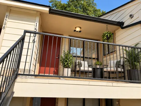 6646 E Lovers Lane #1506
