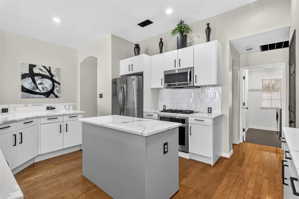 2624 Edgefield Trail Mansfield, TX 76063