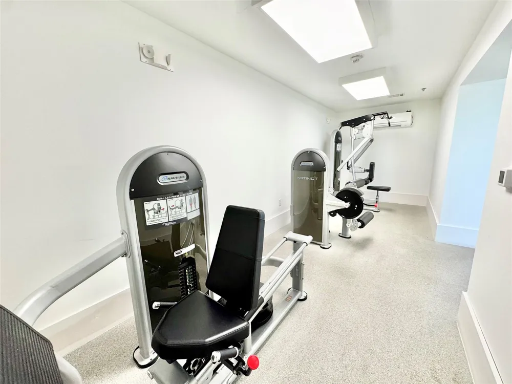 2201 Market Street #902 Galveston, TX 77550