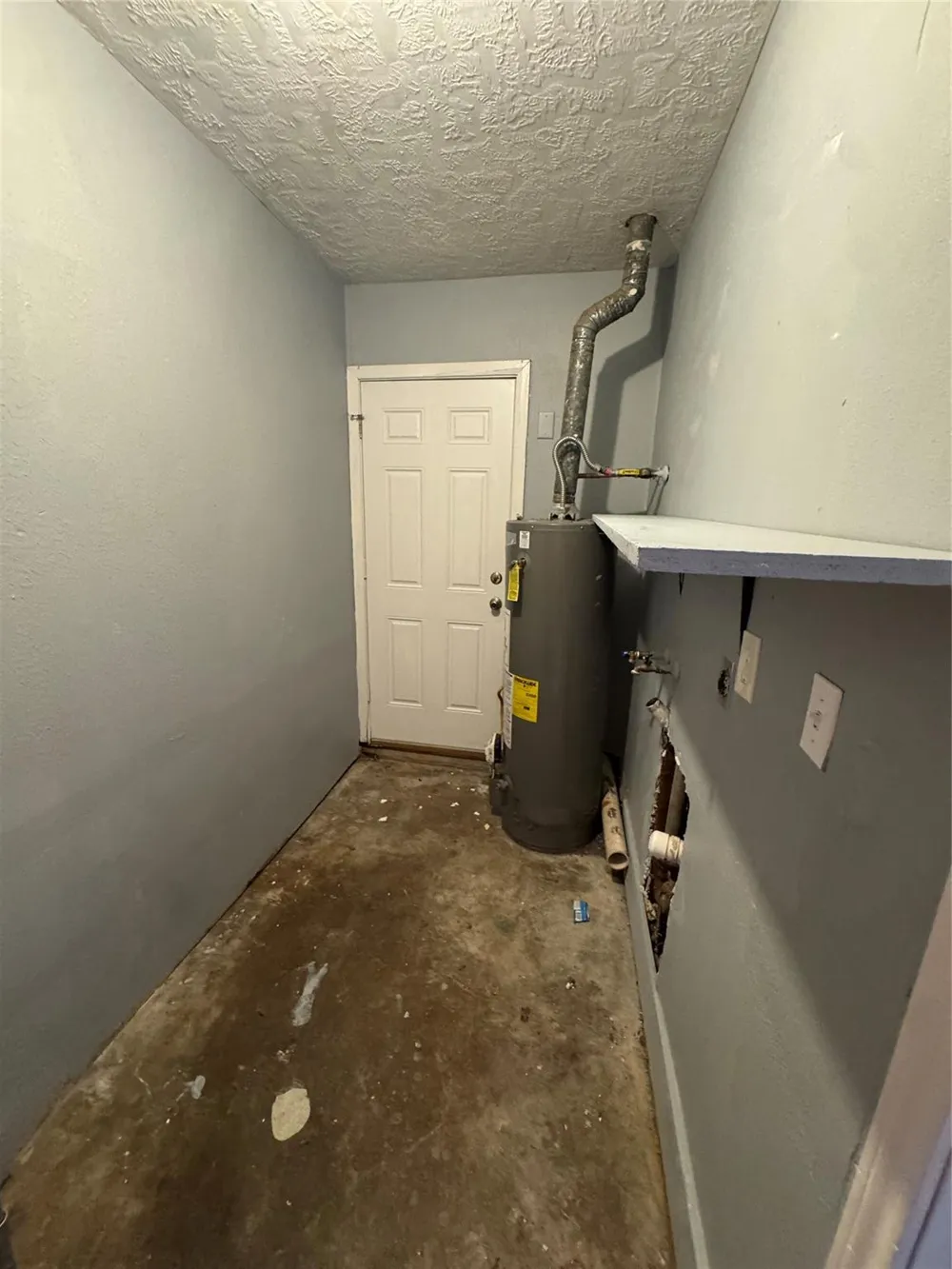 821 Cloverleaf Street Houston, TX 77015