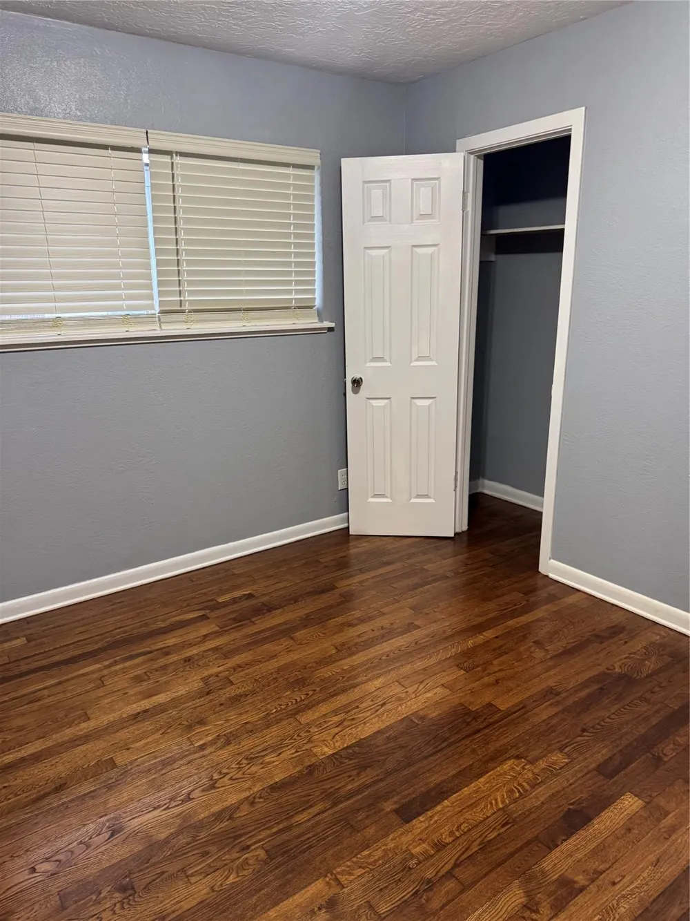 821 Cloverleaf Street Houston, TX 77015