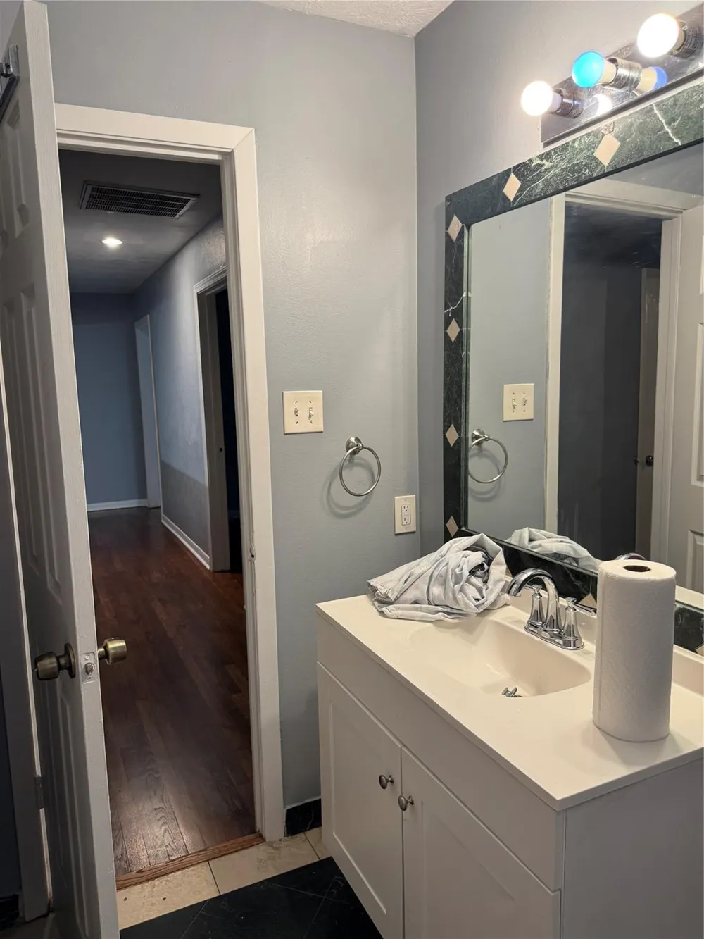 821 Cloverleaf Street Houston, TX 77015