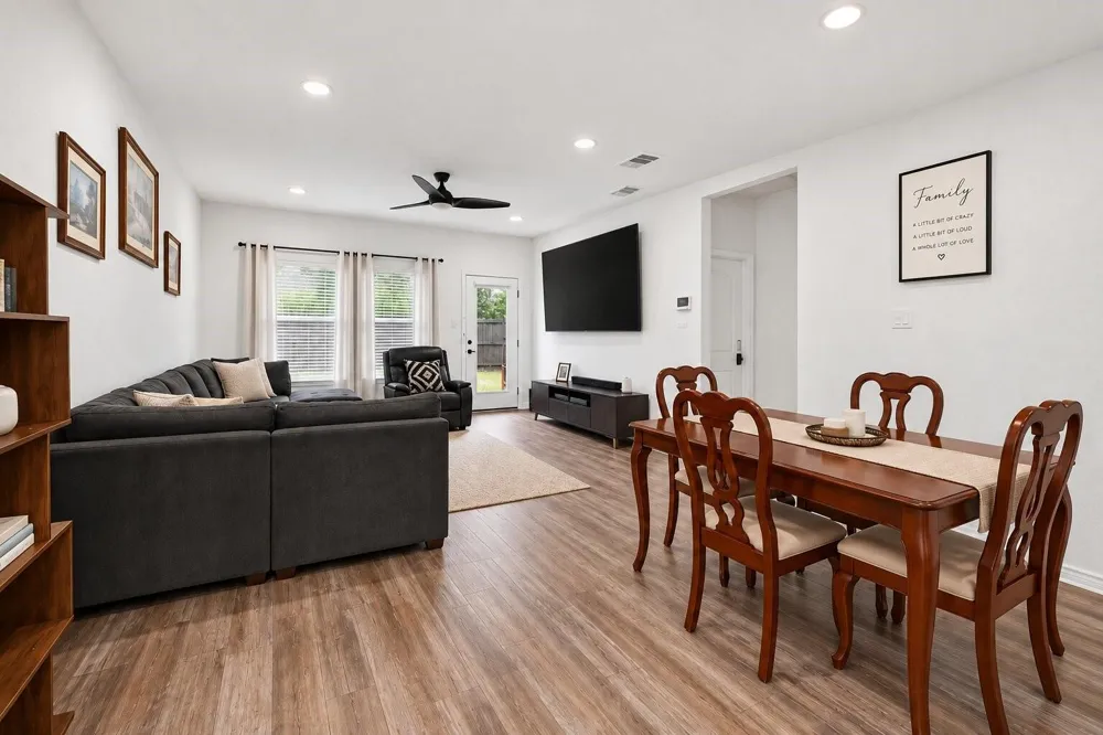 5630 Vintage Oakmont Drive Spring, TX 77373