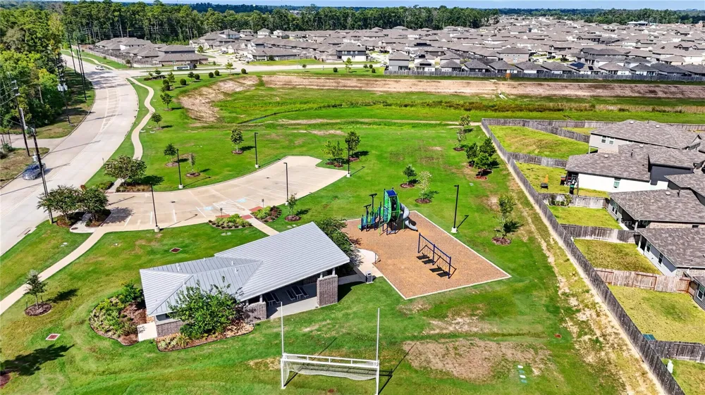 5630 Vintage Oakmont Drive Spring, TX 77373