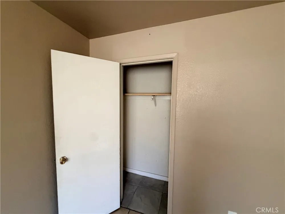 268 E 10th Merced, CA 95341