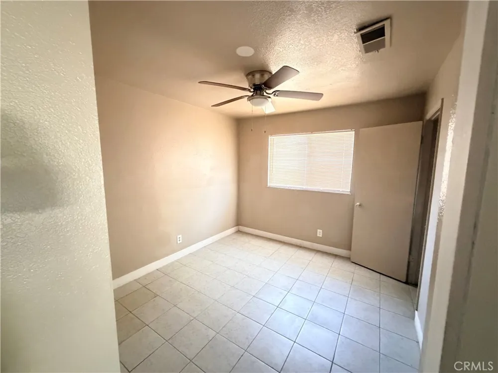 268 E 10th Merced, CA 95341