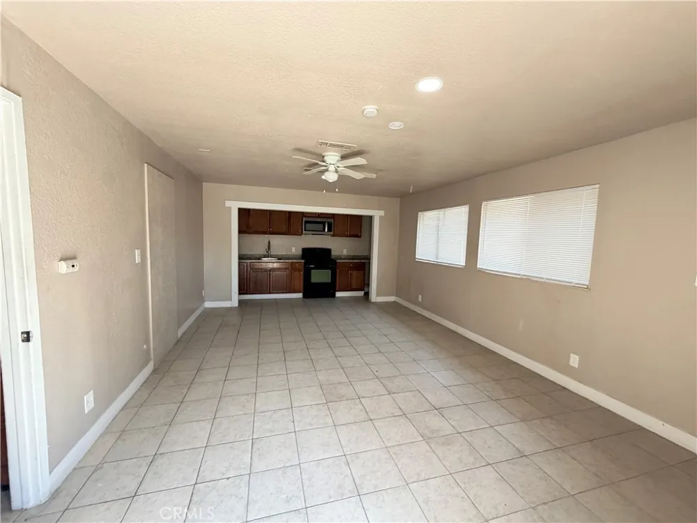 268 E 10th Merced, CA 95341
