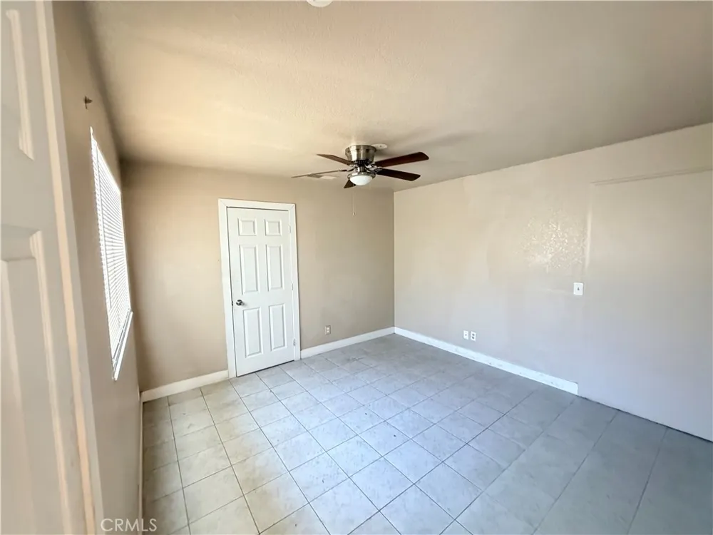 268 E 10th Merced, CA 95341