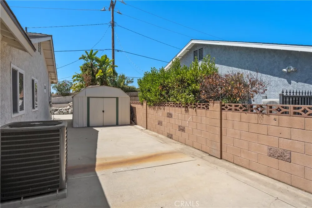 789 Hudspeth Street Simi Valley, CA 93065