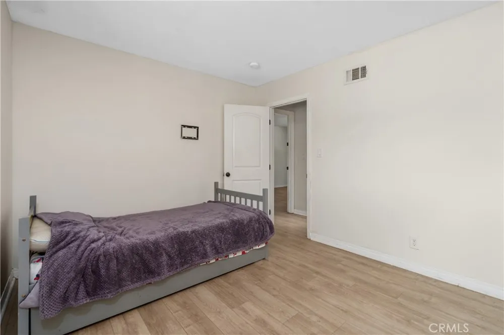 789 Hudspeth Street Simi Valley, CA 93065