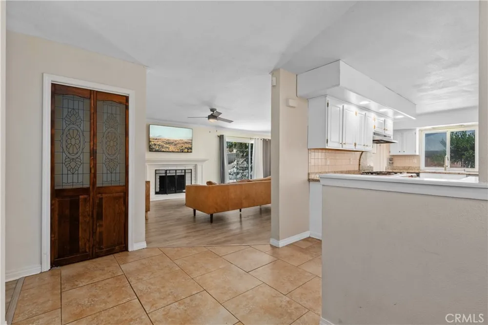 789 Hudspeth Street Simi Valley, CA 93065
