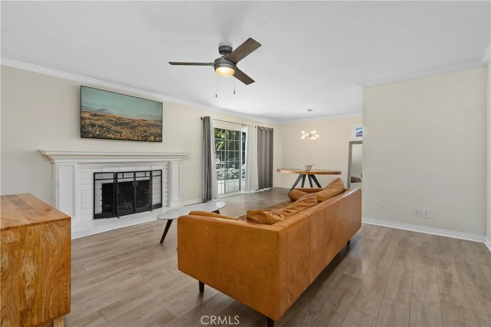 789 Hudspeth Street Simi Valley, CA 93065