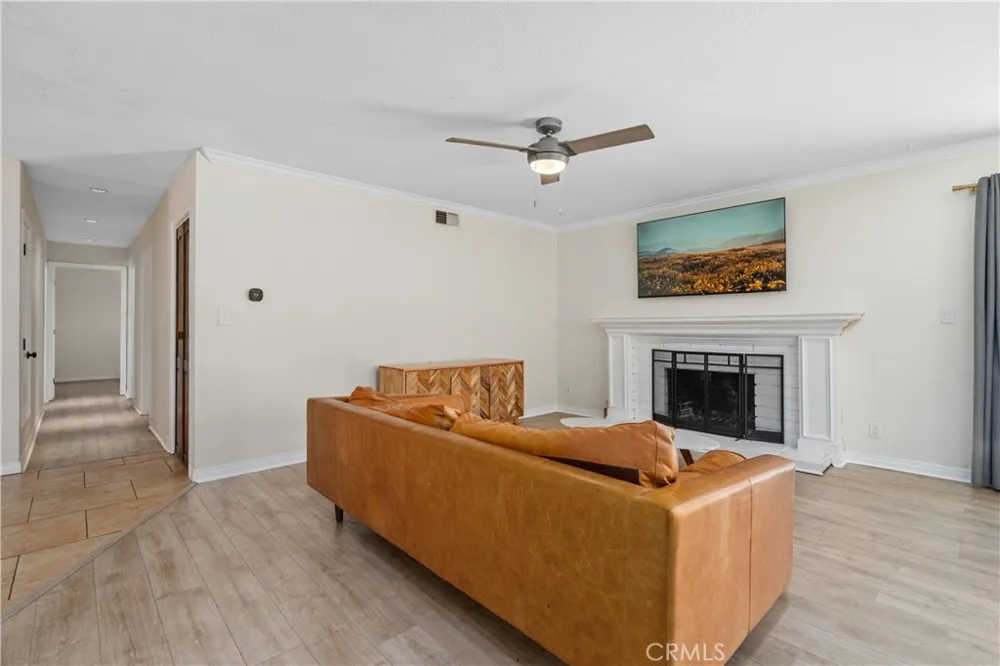 789 Hudspeth Street Simi Valley, CA 93065