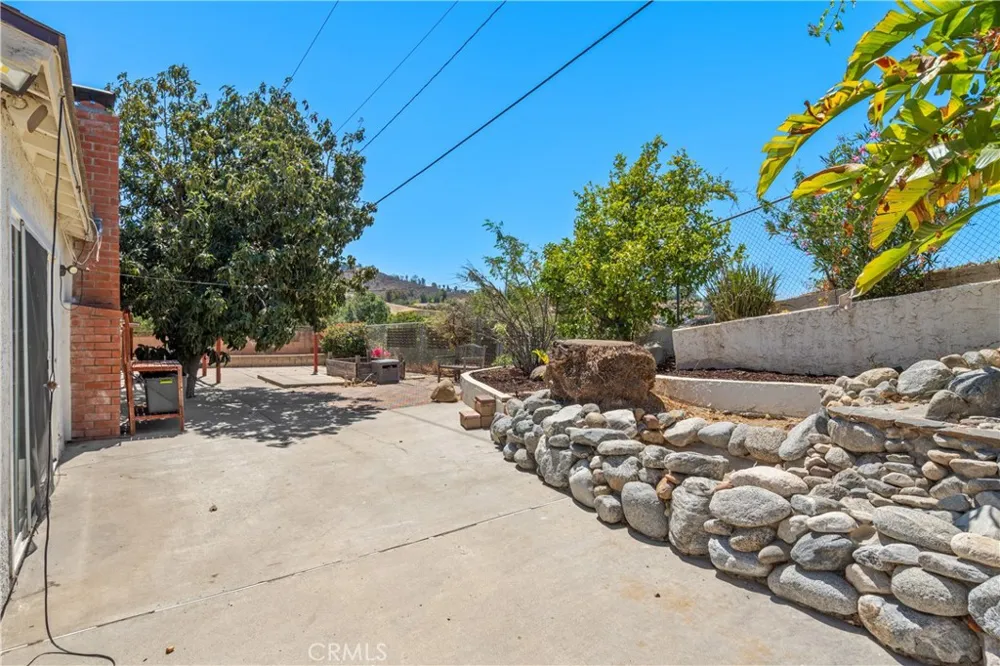 789 Hudspeth Street Simi Valley, CA 93065