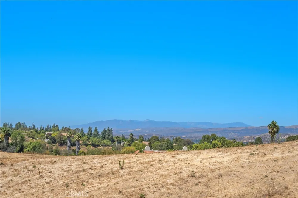 789 Hudspeth Street Simi Valley, CA 93065