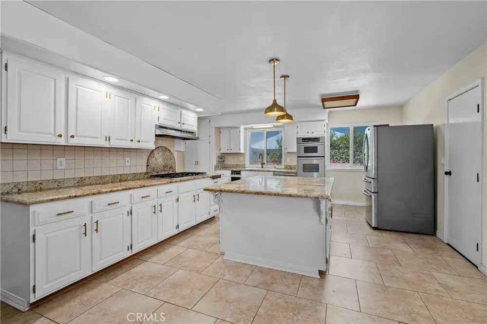 789 Hudspeth Street Simi Valley, CA 93065
