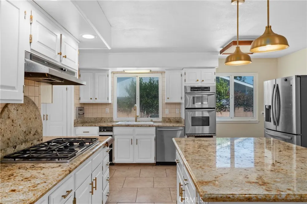 789 Hudspeth Street Simi Valley, CA 93065