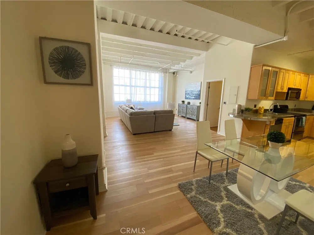 312 W 5th Street #202 Los Angeles, CA 90013
