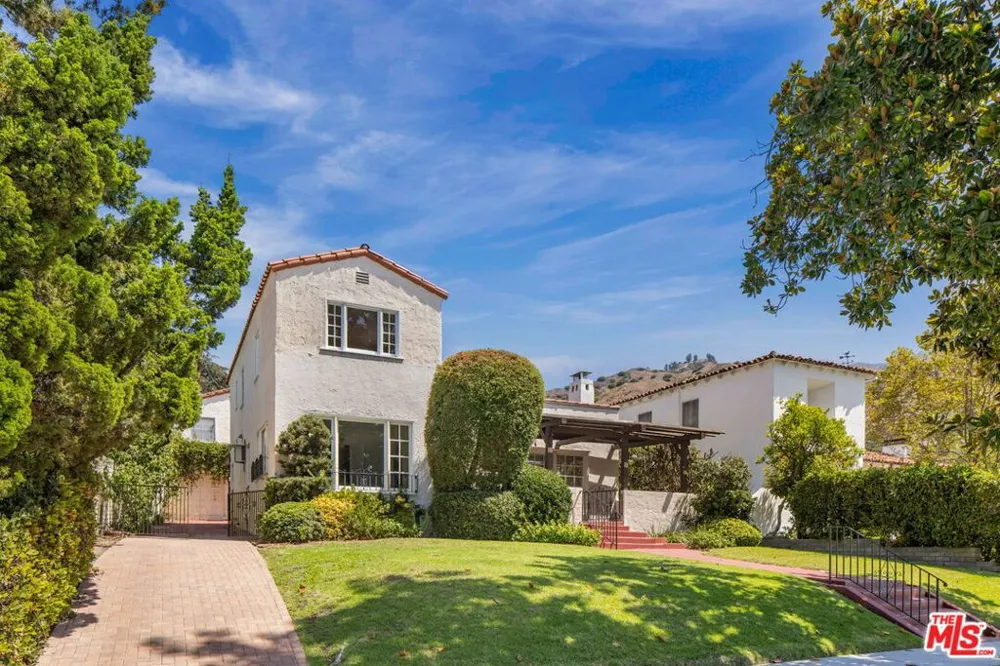 1007 Matilija Road Glendale, CA 91202