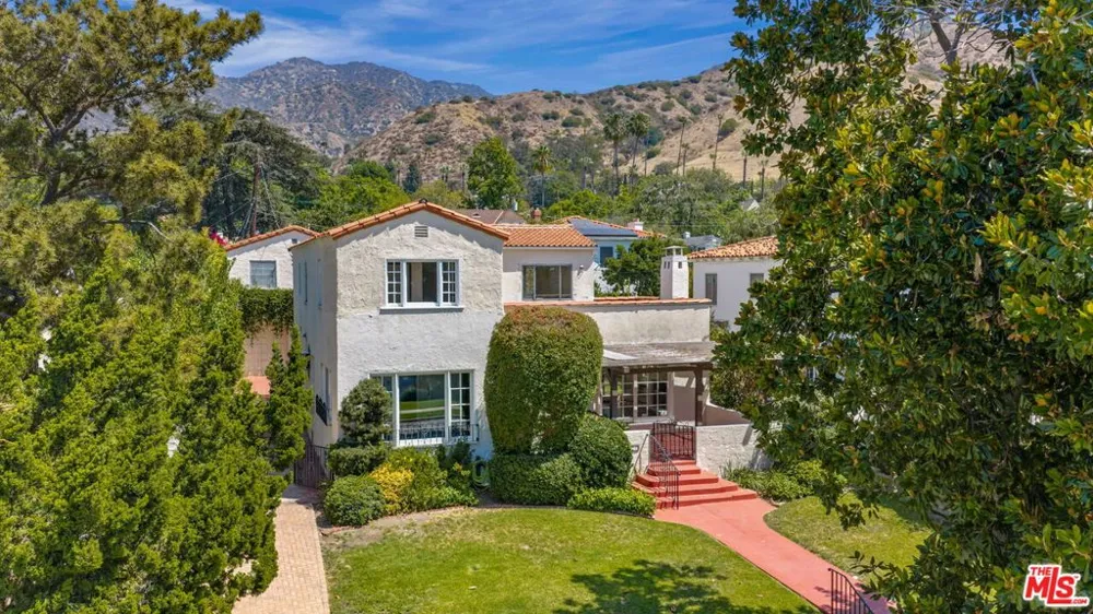 1007 Matilija Road Glendale, CA 91202