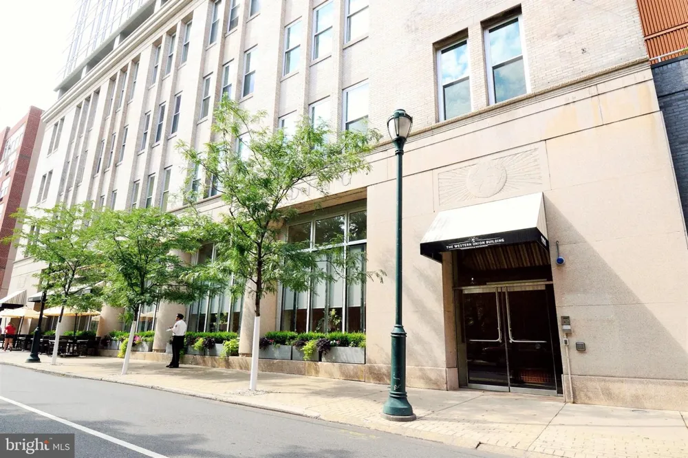 1101 LOCUST STREET #8C Philadelphia, PA 19107