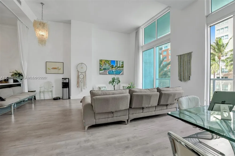 1900 Bayshore Dr #508 Miami, FL 33132