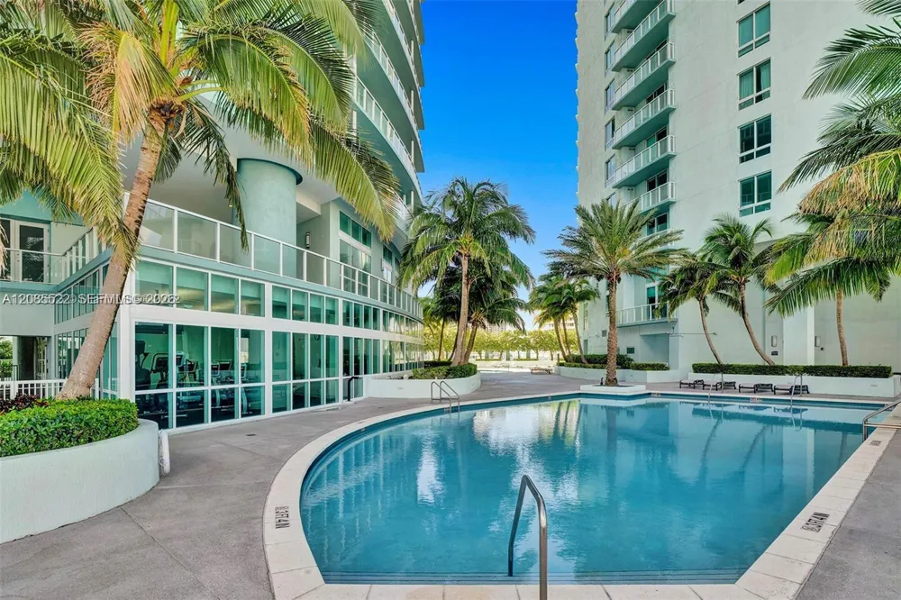 1900 Bayshore Dr #508 Miami, FL 33132