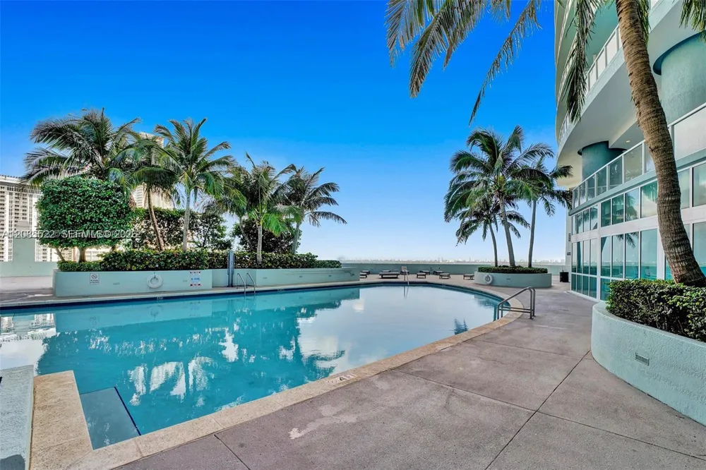 1900 Bayshore Dr #508 Miami, FL 33132