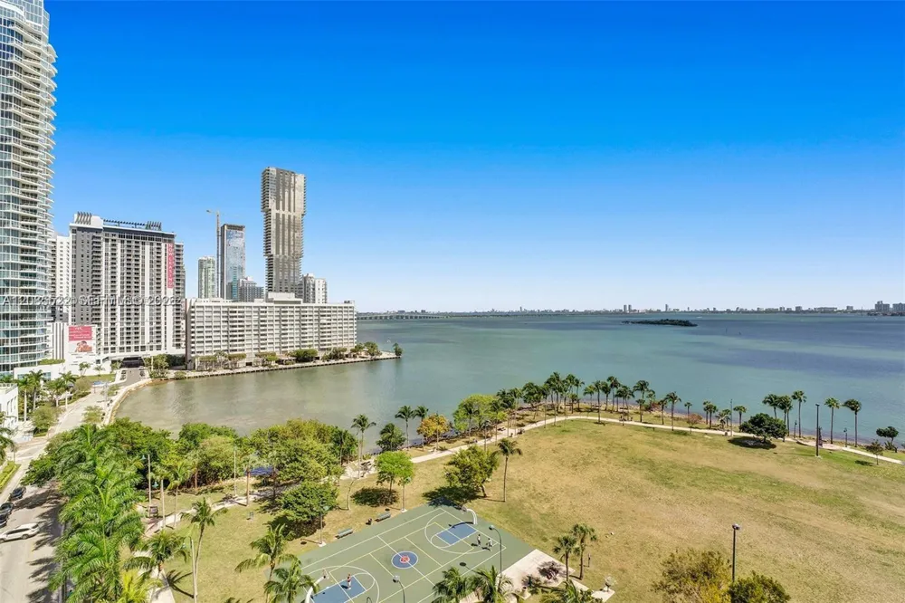1900 Bayshore Dr #508 Miami, FL 33132