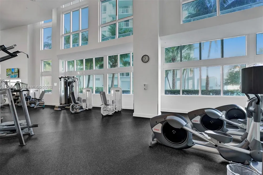 1900 Bayshore Dr #508 Miami, FL 33132