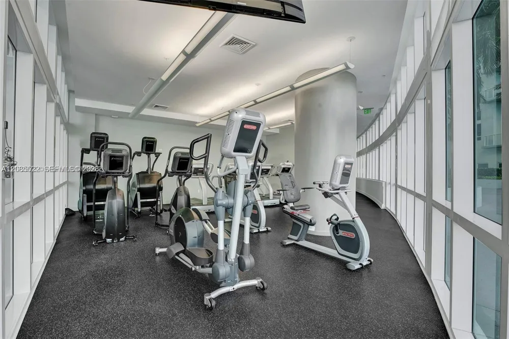 1900 Bayshore Dr #508 Miami, FL 33132