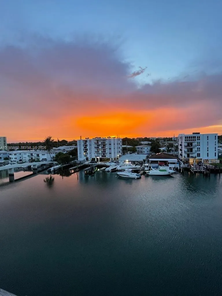8100 Byron Ave #504 Miami Beach, FL 33141