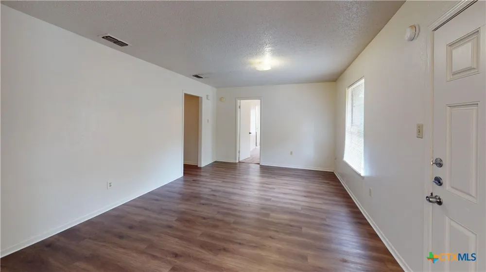 2003 Dennis Street Copperas Cove, TX 76522