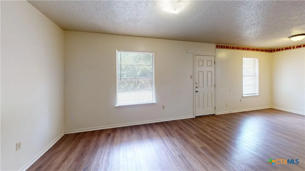 2003 Dennis Street Copperas Cove, TX 76522