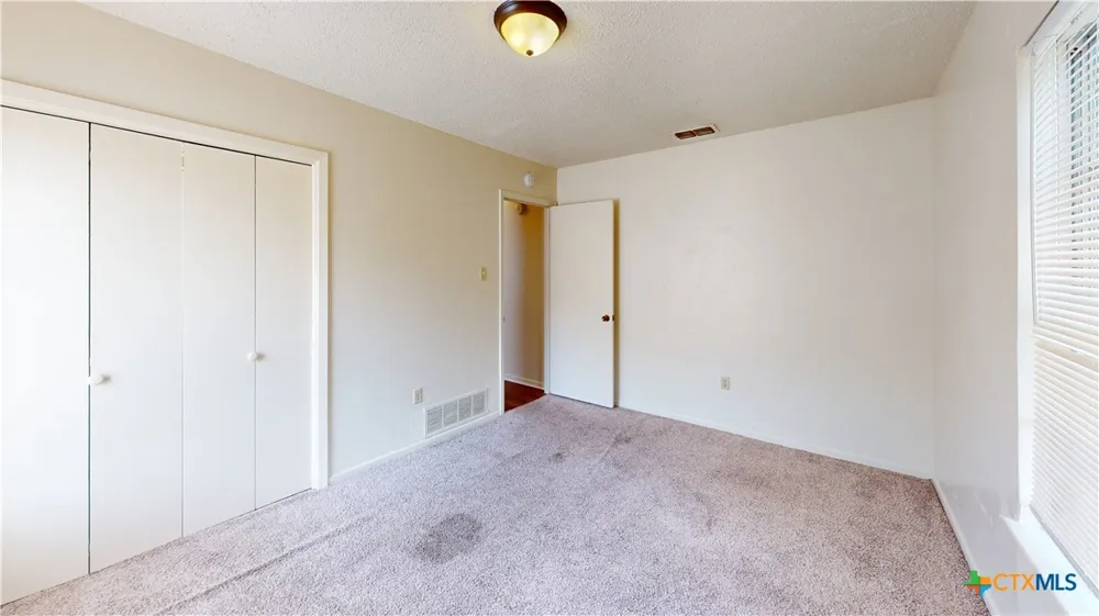 2003 Dennis Street Copperas Cove, TX 76522