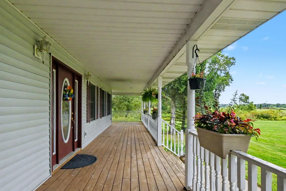 5045 Brown Road Vermontville, MI 49096