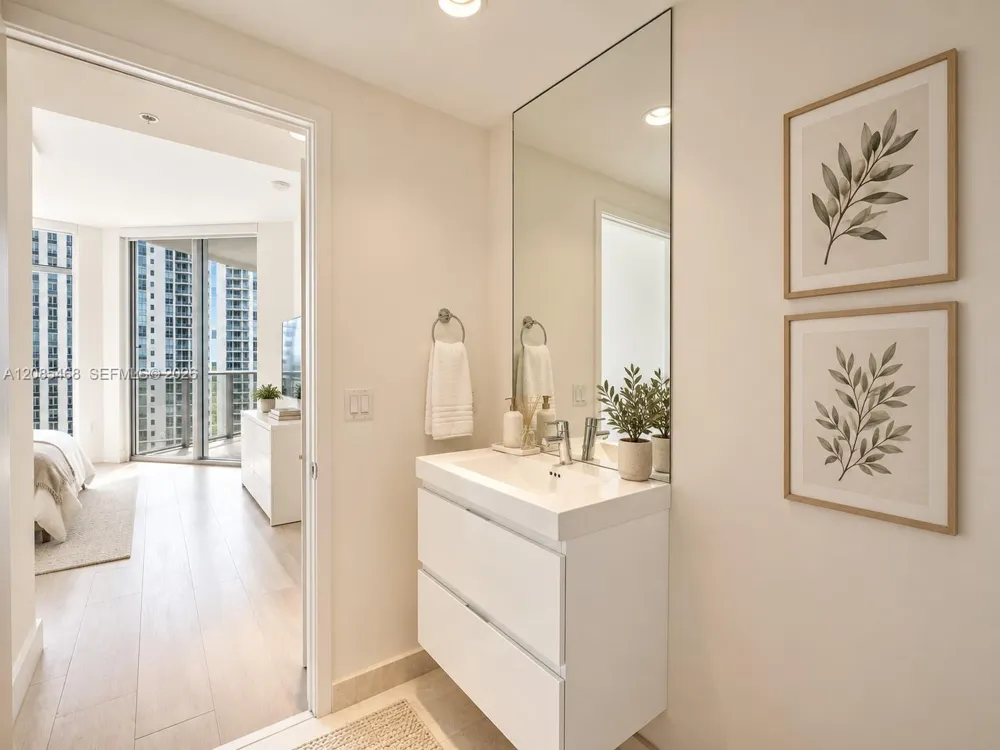 17301 Biscayne Blvd #1105 North Miami Beach, FL 33160