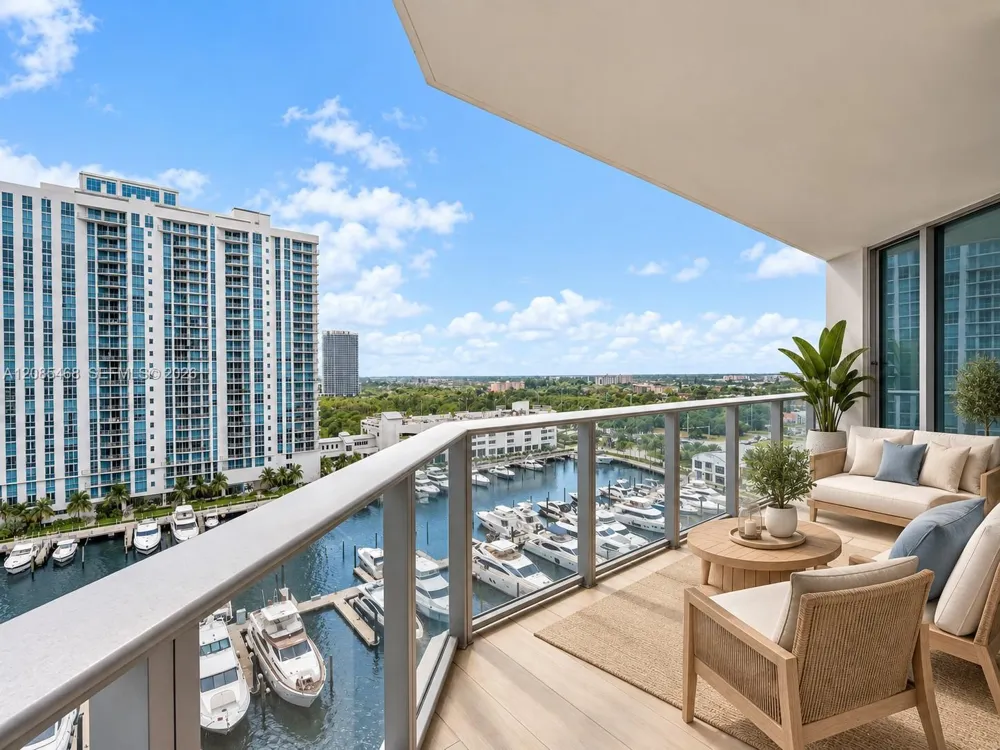 17301 Biscayne Blvd #1105 North Miami Beach, FL 33160
