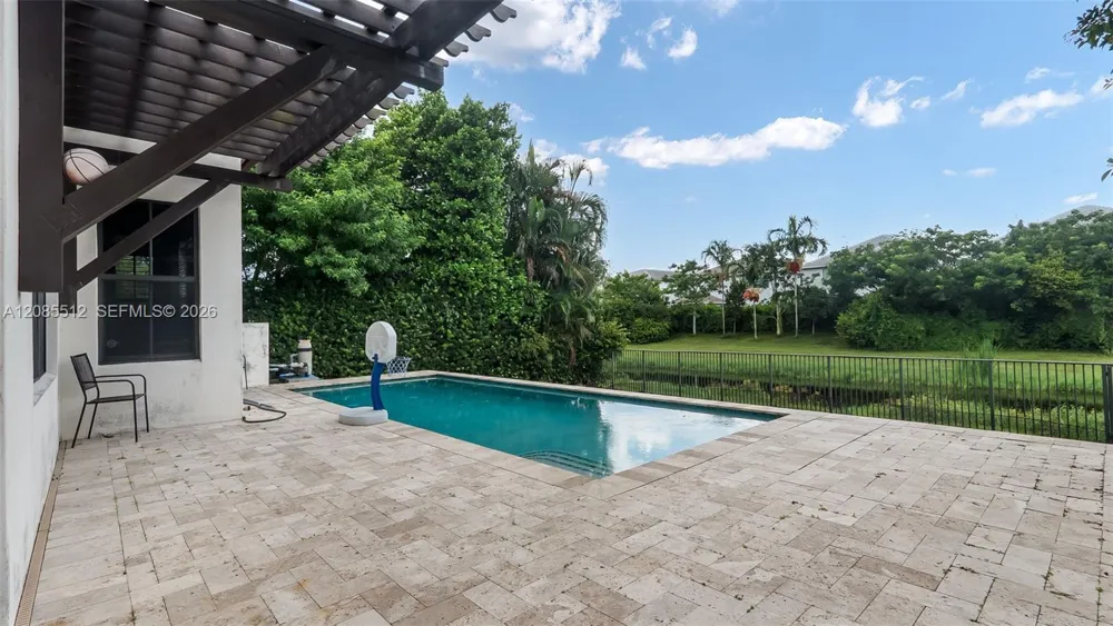 2660 NW 84th Way Cooper City, FL 33024