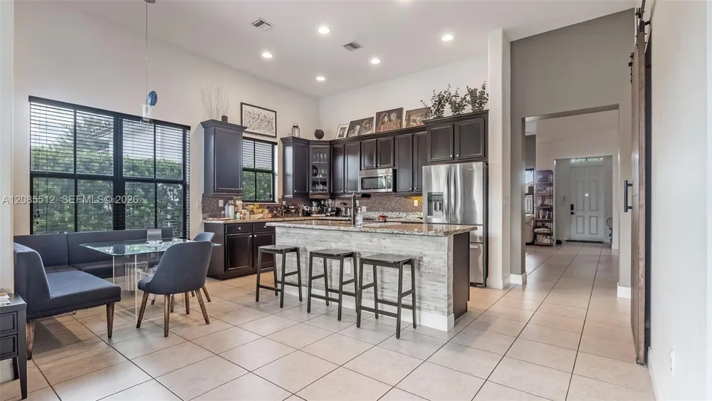 2660 NW 84th Way Cooper City, FL 33024