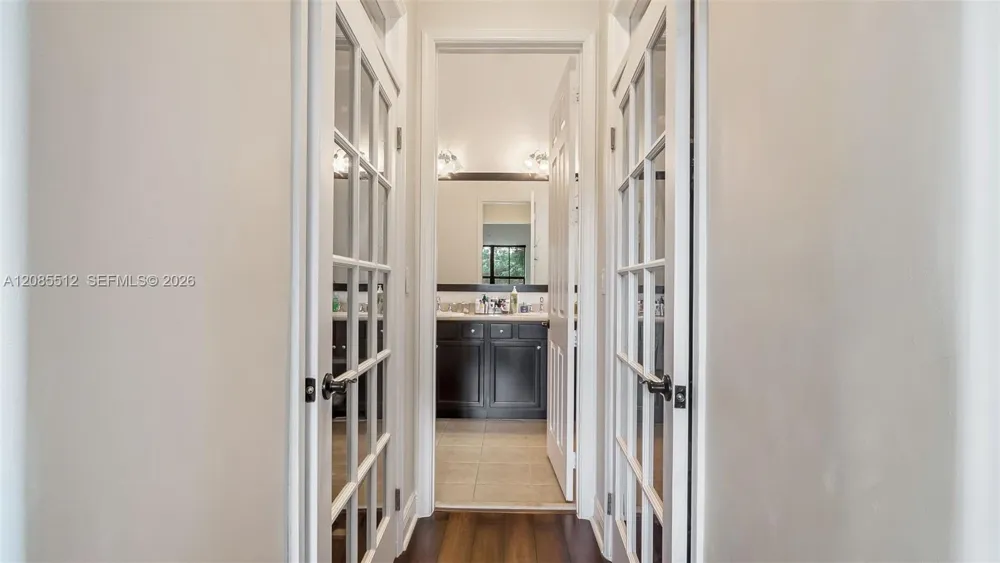 2660 NW 84th Way Cooper City, FL 33024