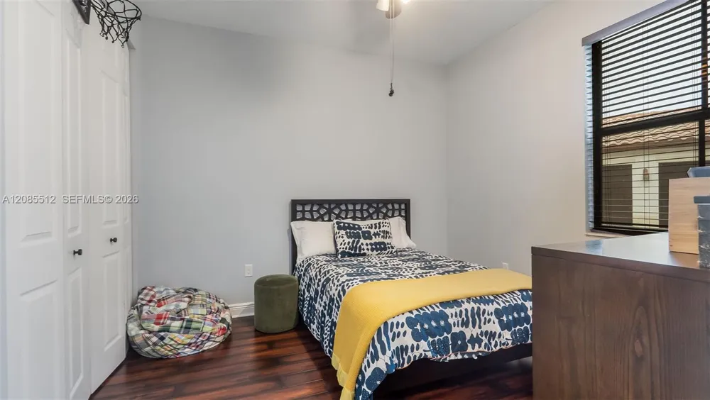 2660 NW 84th Way Cooper City, FL 33024